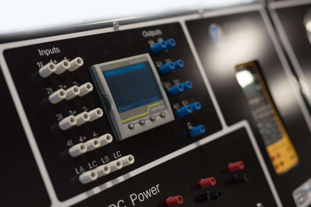 Instrumentation Benches